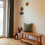 Berger Mit Eigenen Whirlpool Im Garten Dom wakacyjny *