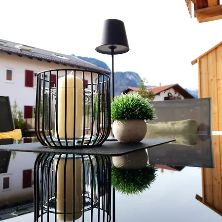 Dom wakacyjny Berger Mit Eigenen Whirlpool Im Garten *