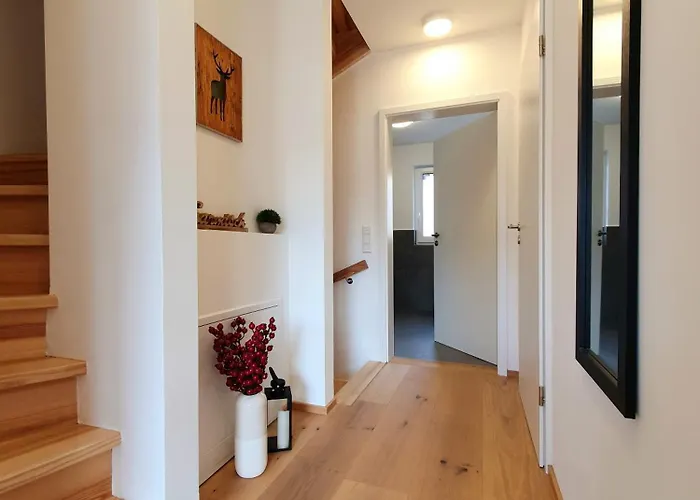 Berger Mit Eigenen Whirlpool Im Garten * Гарміш-Партенкірхен