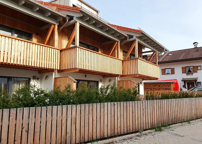 Berger Mit Eigenen Whirlpool Im Garten Будинок відпочинку *